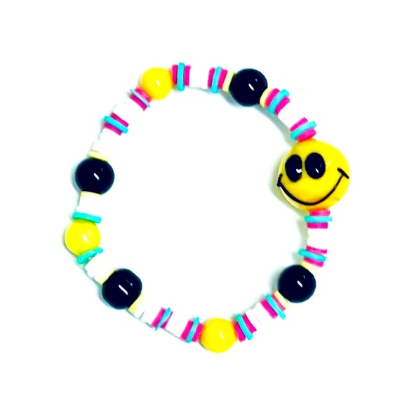 Artisan Crafted Stretchy Smiley Bracelet - Picture 2 of 3